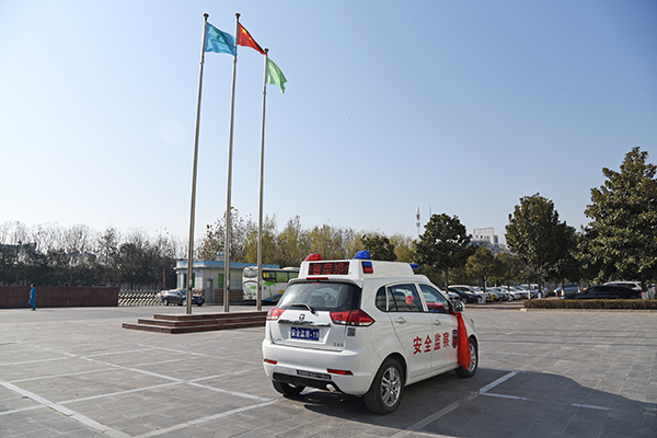 鄭州管城區(qū)采購電動執(zhí)法車(圖5)