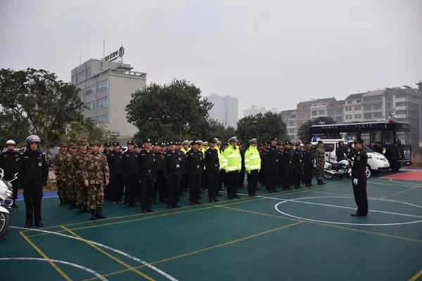 移動(dòng)警務(wù)平臺(tái)，打造新邵不沉的“治安航母”！(圖2)