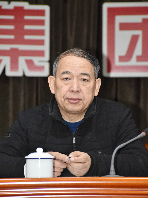 走進新時代  揚帆新航程——2018森源鴻馬誓師大會隆重召開(圖3)