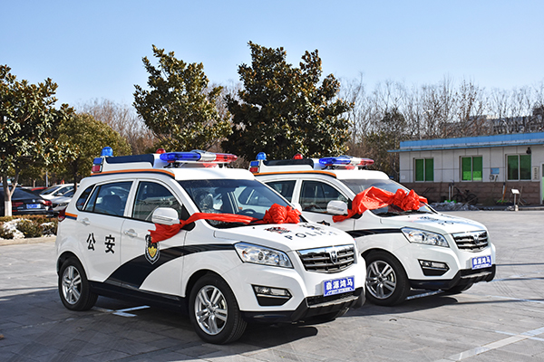 江西貴溪市公安局通過公安部警采中心采購(gòu)SUV電動(dòng)巡邏車(圖3)