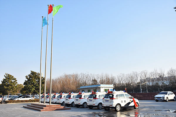 河南西華縣采購8臺SUV電動巡邏車(圖5)