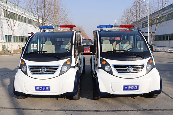 河南新鄭市電動巡邏車發(fā)車 提升轄區(qū)治安防控能力(圖2)