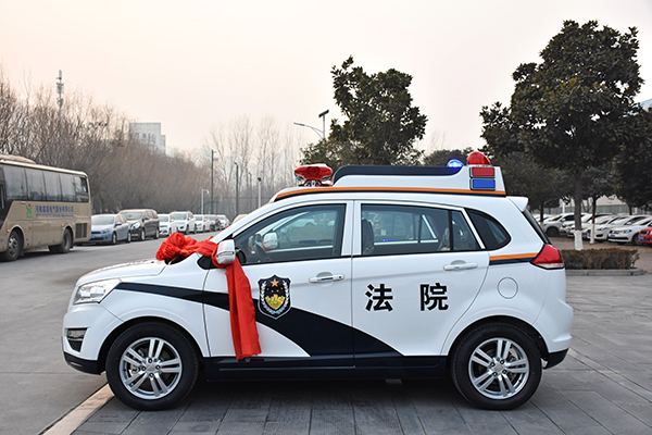 河南魯山縣采購SUV電動巡邏車(圖4)