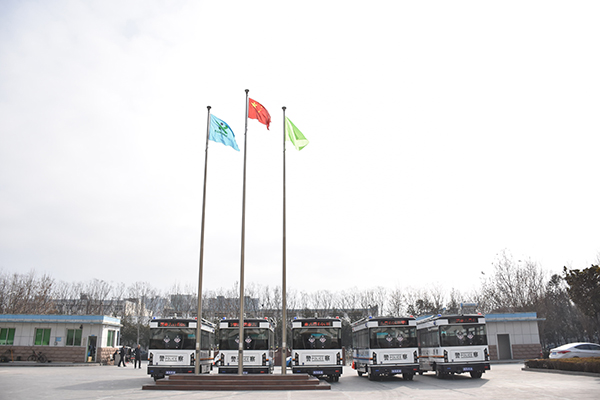 內(nèi)蒙古公安廳移動警務(wù)室發(fā)車?? 讓警察辦公智能化(圖5) 內(nèi)蒙古公安廳移動警務(wù)室發(fā)車?? 讓警察辦公智能化(圖5)