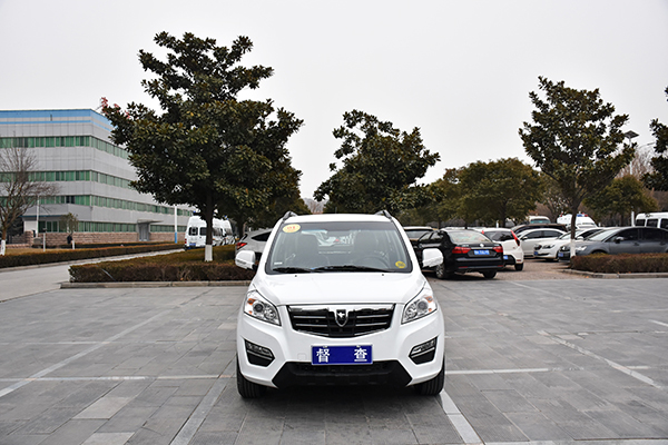鄭州管城區(qū)采購(gòu)SUV電動(dòng)督查車(chē)(圖1)