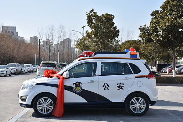 服務春節(jié)安保||湖南桑植縣公安局采購SUV電動巡邏車(圖4)