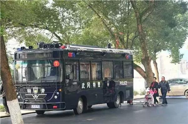 【邵陽快警】男子醉酒毆打他人，民警快速出警將其控制(圖3)