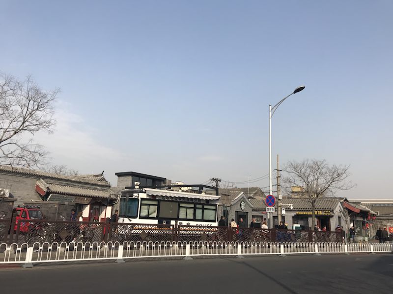兩會安保系列報(bào)道（一）兩會安保高科技全新“上線”  移動警務(wù)室備受關(guān)注(圖6)