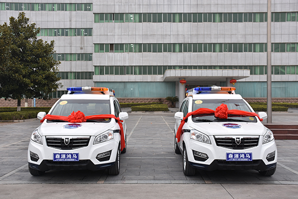 兩會安保系列報道五：服務兩會安保漯河城管又添新裝備(圖1)