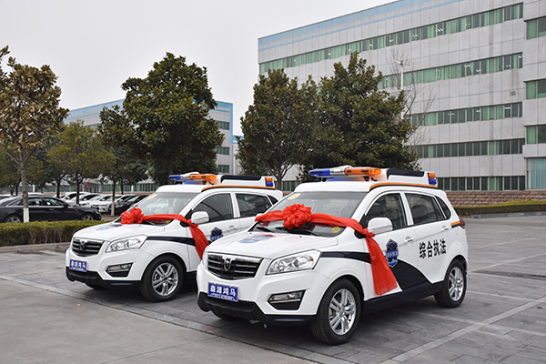 兩會安保系列報道五：服務兩會安保漯河城管又添新裝備(圖2)