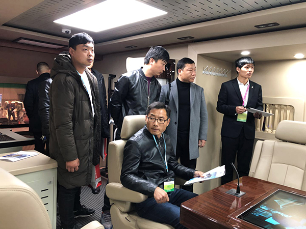 展會(huì)聚焦//森源鴻馬新能源專用車亮相第六屆國(guó)際新能源汽車展(圖10) 展會(huì)聚焦//森源鴻馬新能源專用車亮相第六屆國(guó)際新能源汽車展(圖10)