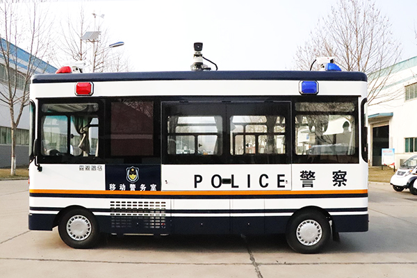 兩會安保系列報道（十一）鄭州市公安局移動警務室發(fā)車(圖3)
