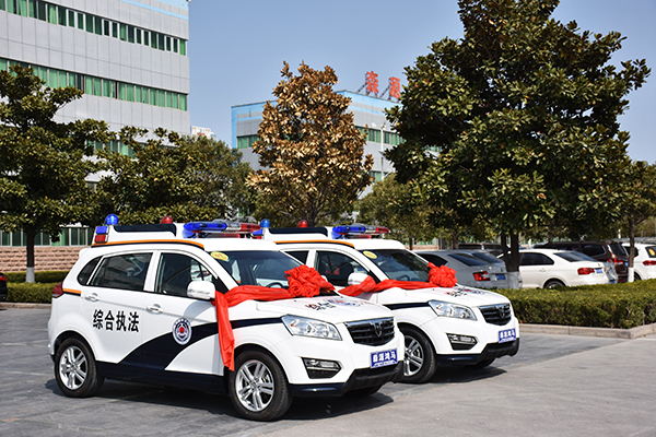 開(kāi)封蘭考縣采購(gòu)SUV電動(dòng)巡邏車(圖3)