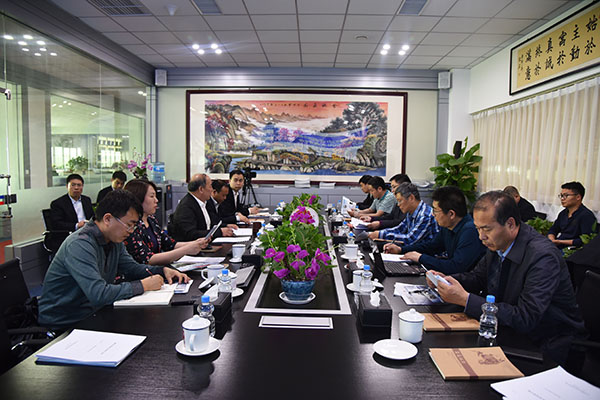 公安部警用移動(dòng)式指揮方艙試用大綱評(píng)審會(huì)圓滿成功(圖2)