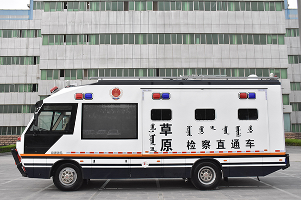 遠程接訪最后一公里||內蒙古新巴爾虎左旗檢察院采購草原檢察直通車(圖2)