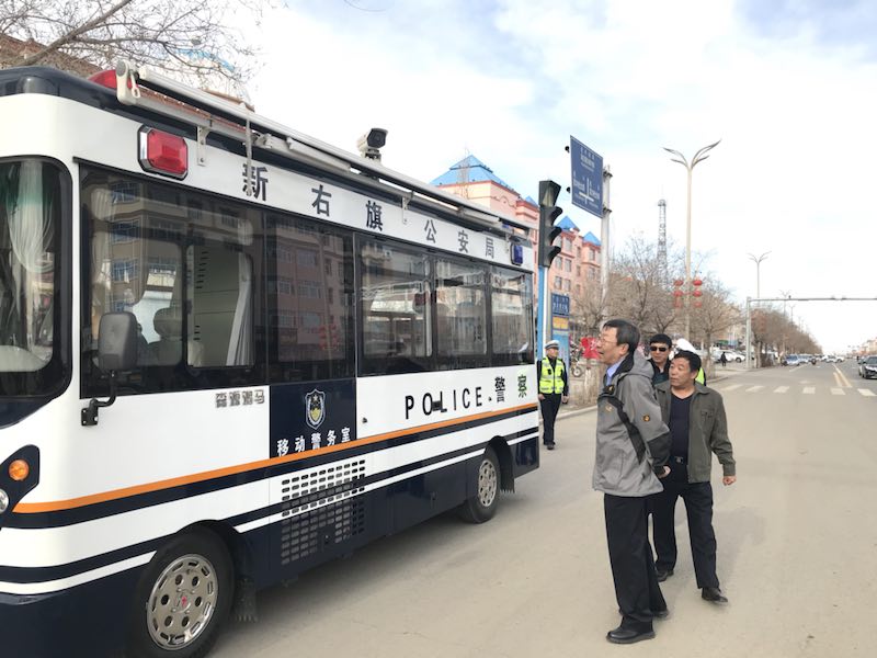 內(nèi)蒙古新巴爾虎右旗移動警務(wù)室列裝上崗(圖4)