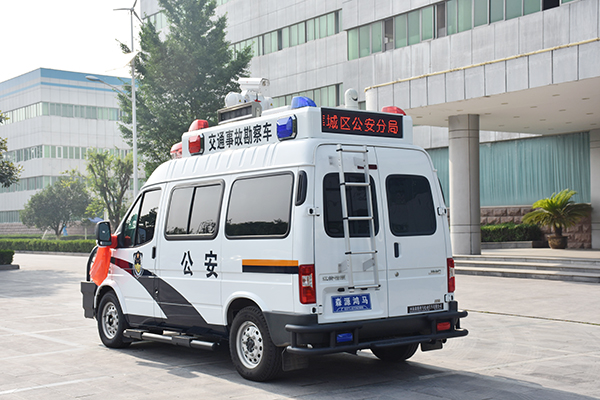山東棗莊市通過(guò)公安部警采中心采購(gòu)交通事故勘察車(圖4)