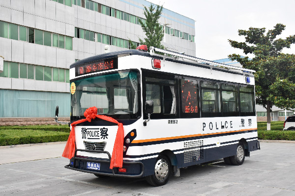 新鄉(xiāng)市采購移動(dòng)警務(wù)室(圖3)
