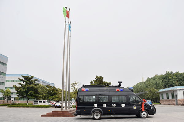 湖南澧縣公安局采購(gòu)防暴運(yùn)兵車(chē)(圖4)