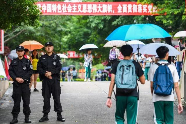 梅州市公安機關29項安保便民措施護航高考受廣泛好評(圖7)