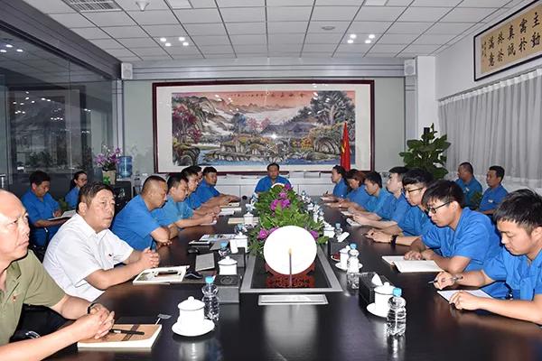 “不忘初心跟黨走 牢記使命做貢獻”——森源鴻馬舉行慶“七一”學習交流活(圖1)