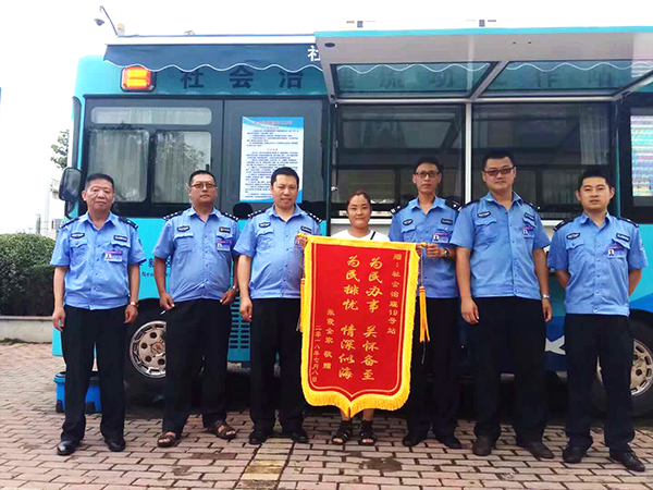 青島西海岸新區(qū)社會(huì)治理流動(dòng)工作站為退伍軍人找到“新戰(zhàn)場(chǎng)”(圖1)