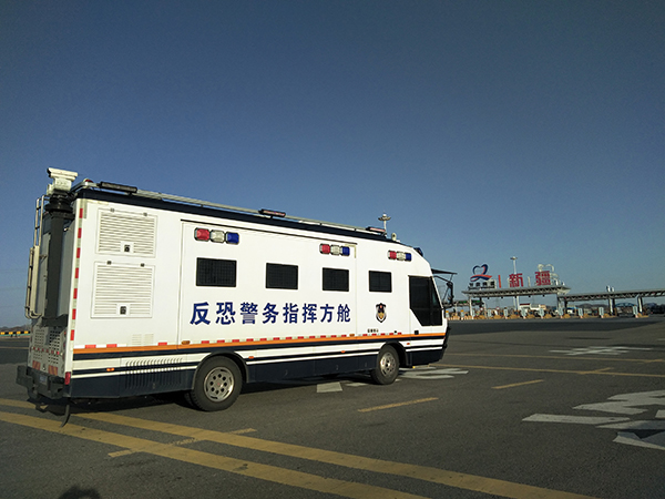 裝備資訊||移動(dòng)的指揮中心——森源鴻馬警用移動(dòng)式指揮方艙(圖5) 裝備資訊||移動(dòng)的指揮中心——森源鴻馬警用移動(dòng)式指揮方艙(圖5)