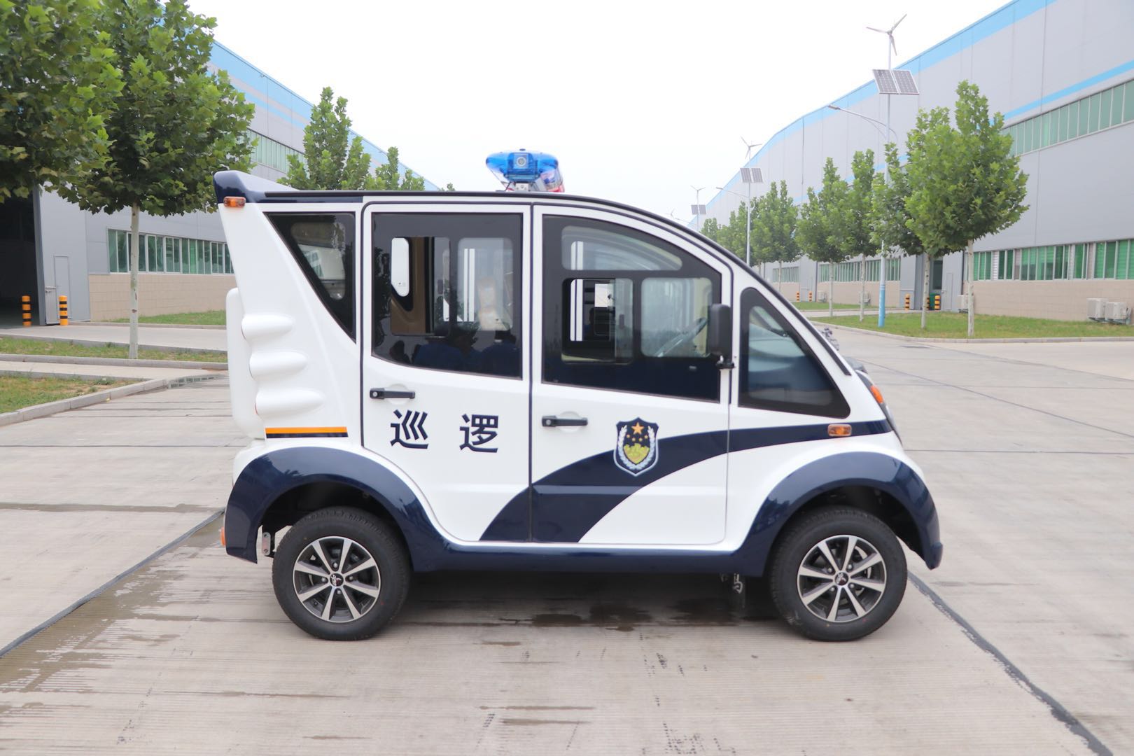 江西安義縣公安局通過(guò)公安部警采中心采購(gòu)電動(dòng)巡邏車(圖3)