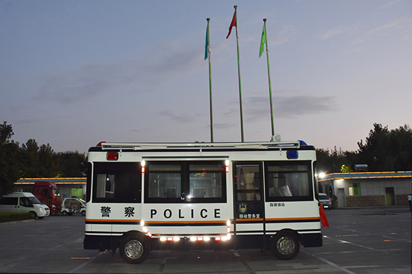 安徽宿松縣公安局通過公安部警采中心采購移動(dòng)拓展卡口警務(wù)室(圖3)