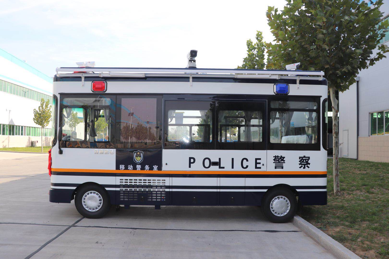 安徽合肥通過公安部警采中心采購移動警務(wù)室(圖3)