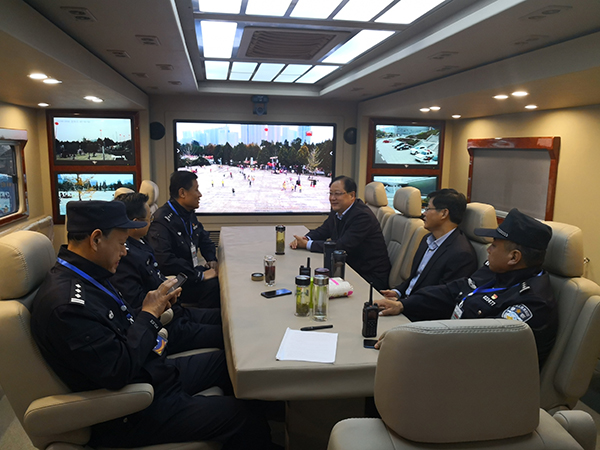 2018棗莊國際馬拉松鳴槍開跑！精彩的瞬間守護(hù)在這里(圖6)
