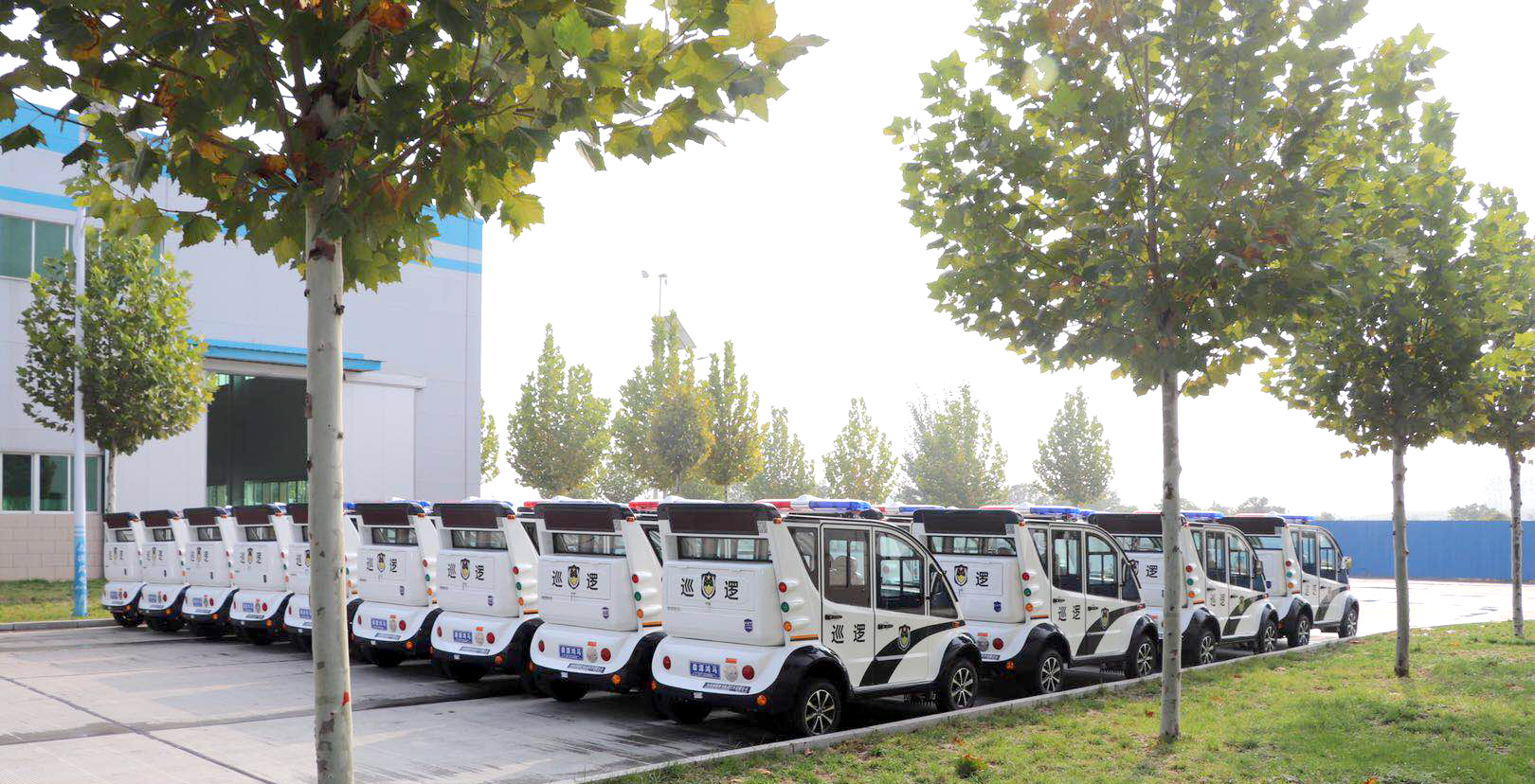 青海//首批40臺(tái)警用電動(dòng)巡邏車發(fā)車——織密巡邏防控網(wǎng)??提升群眾安全感(圖5) 青海//首批40臺(tái)警用電動(dòng)巡邏車發(fā)車——織密巡邏防控網(wǎng)??提升群眾安全感(圖5)