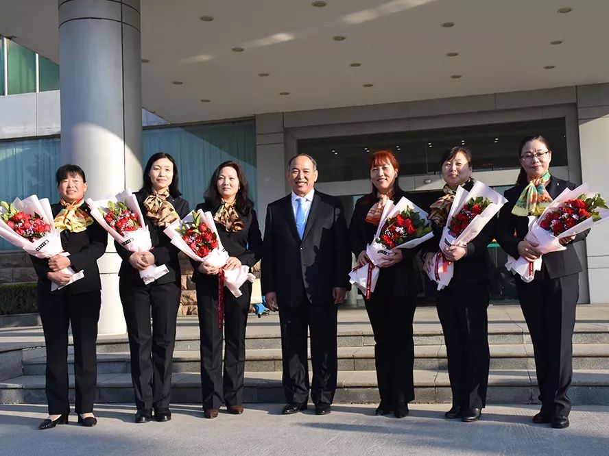 三八女神節(jié)！祝森源鴻馬全體女同胞節(jié)日快樂(lè)(圖6)