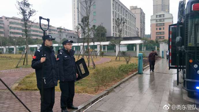 惠民暖春保平安  衡東“城市快警”雷霆突擊隊時刻待命(圖2)
