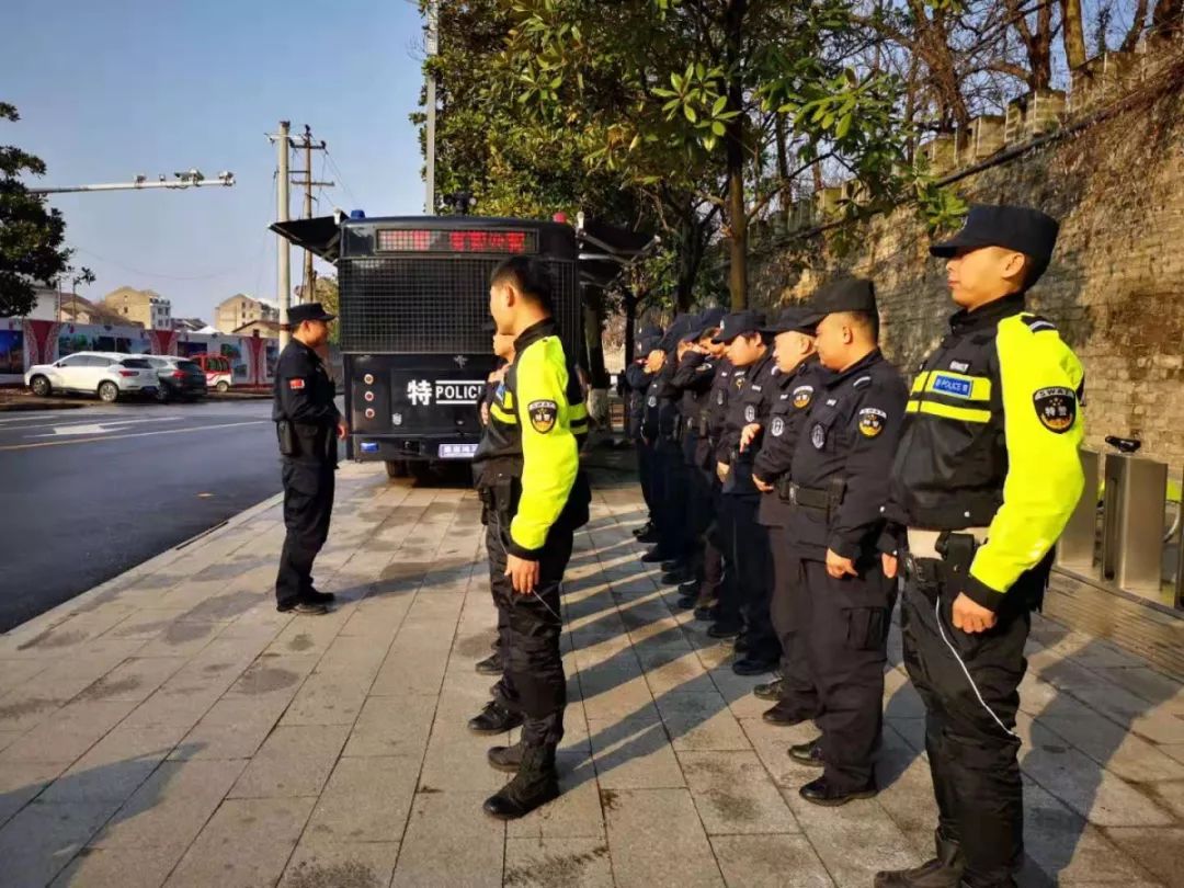 【城市快警】姜惟心:一份責(zé)任 一份真情 守護一份安寧(圖2) 【城市快警】姜惟心:一份責(zé)任 一份真情 守護一份安寧(圖2)