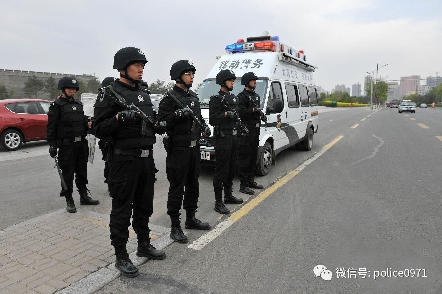 警察的“放假”通知來(lái)了......(圖3)