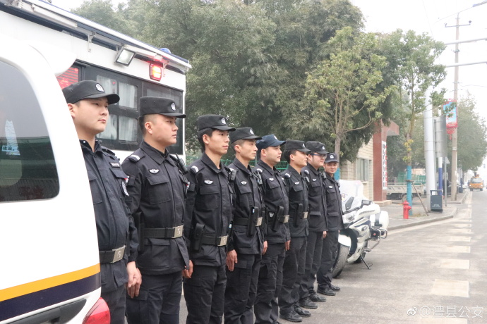 “快、穩(wěn)、狠”澧縣快警平臺(tái)顯神威(圖3)