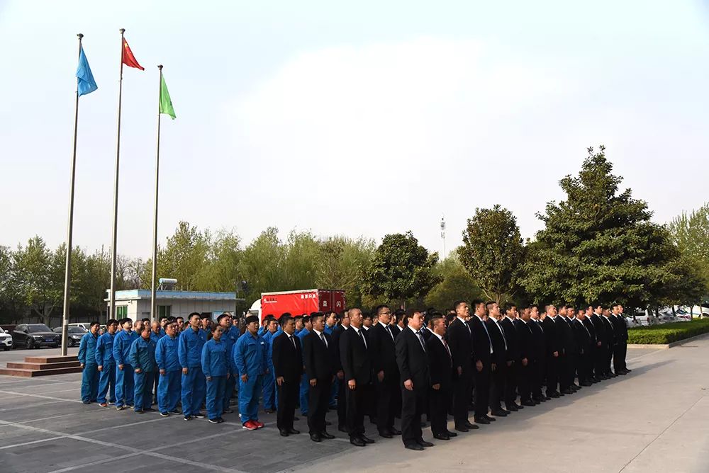 公司是船 我是船員 齊心協(xié)力 同舟共濟——爭做鴻馬追夢人，爭當鴻馬奮斗者(圖1)