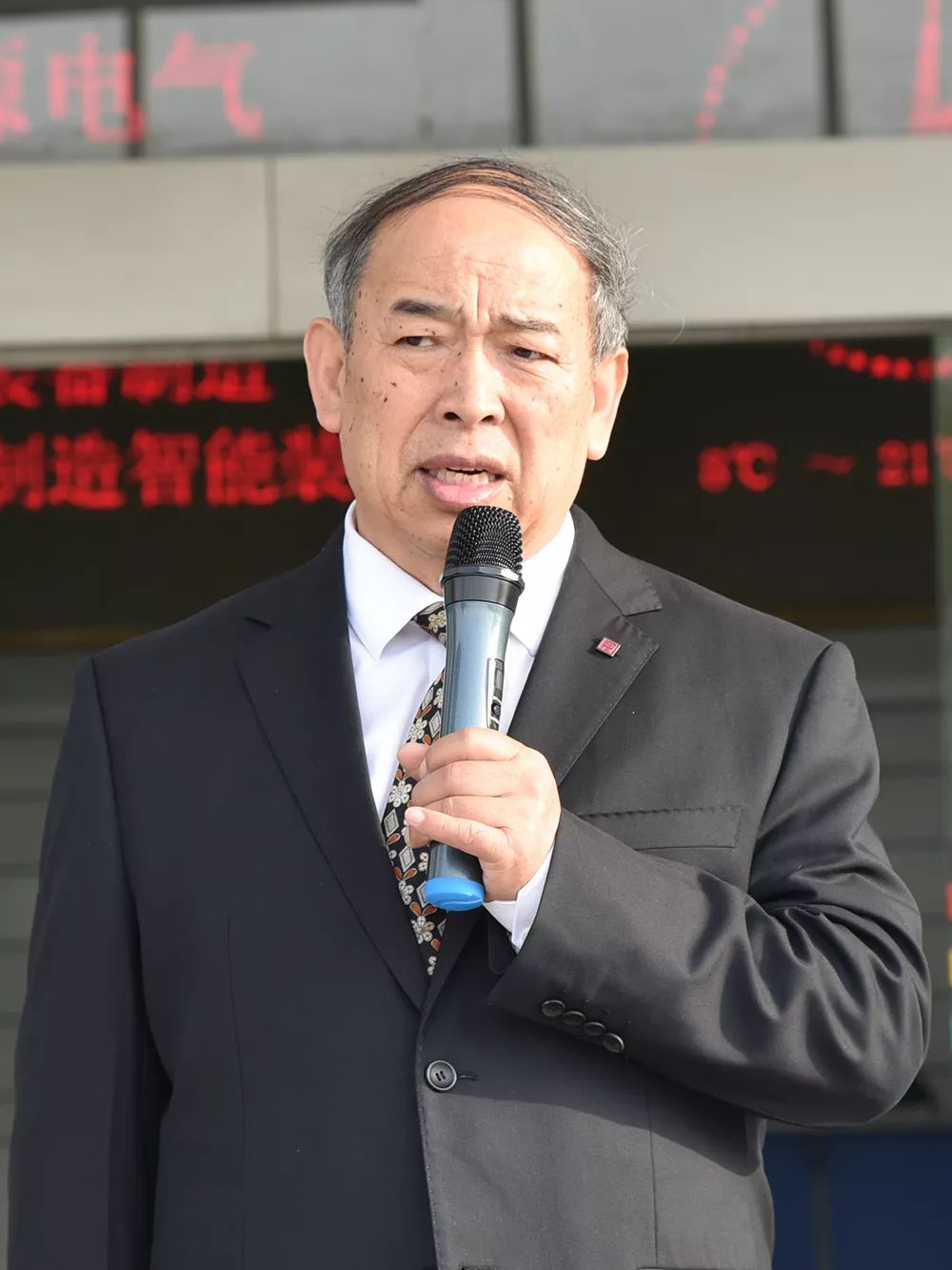 公司是船 我是船員 齊心協(xié)力 同舟共濟——爭做鴻馬追夢人，爭當鴻馬奮斗者(圖2)