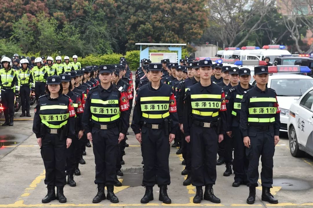 【豐澤110 守護(hù)您平安】豐澤公安110接處警改革 處警最快1分鐘到達(dá)(圖7) 【豐澤110 守護(hù)您平安】豐澤公安110接處警改革 處警最快1分鐘到達(dá)(圖7)