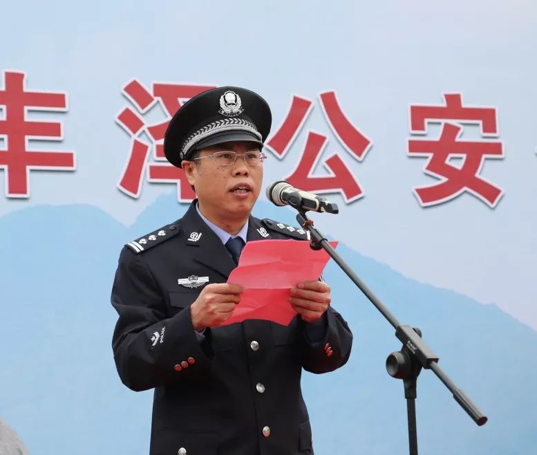 【豐澤110 守護(hù)您平安】豐澤公安110接處警改革 處警最快1分鐘到達(dá)(圖11) 【豐澤110 守護(hù)您平安】豐澤公安110接處警改革 處警最快1分鐘到達(dá)(圖11)