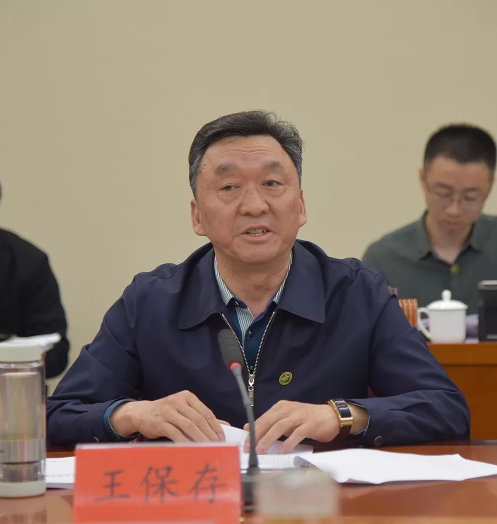 全國(guó)人大常委會(huì)副委員長(zhǎng)王東明蒞臨森源鴻馬檢查中小企業(yè)促進(jìn)法實(shí)施情況(圖8) 全國(guó)人大常委會(huì)副委員長(zhǎng)王東明蒞臨森源鴻馬檢查中小企業(yè)促進(jìn)法實(shí)施情況(圖8)