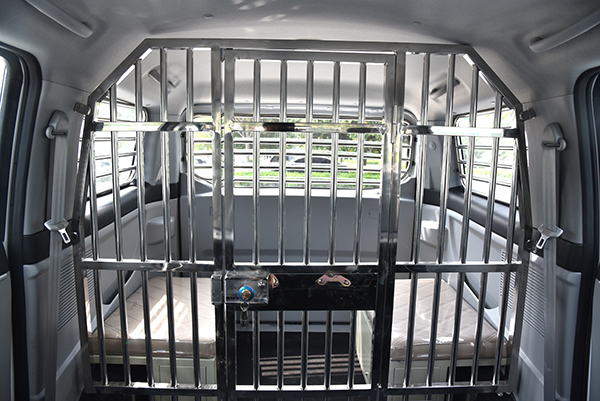 周口商水縣通過公安部警采中心采購警用多功能巡邏車(圖6)