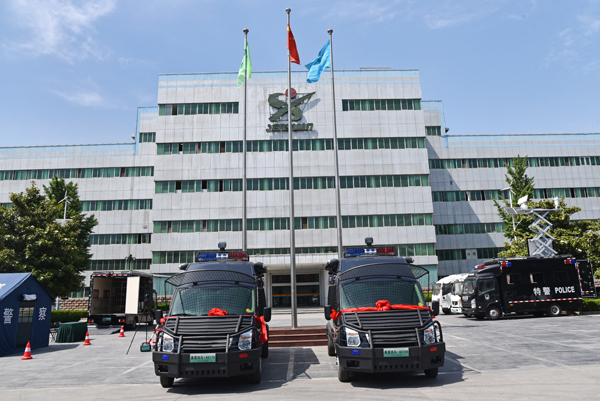 江西贛州采購輕裝甲實(shí)戰(zhàn)運(yùn)兵車(圖1)