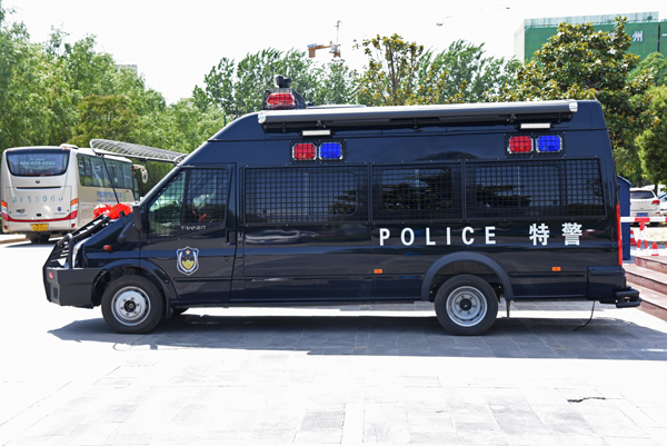 江西贛州采購輕裝甲實(shí)戰(zhàn)運(yùn)兵車(圖4)