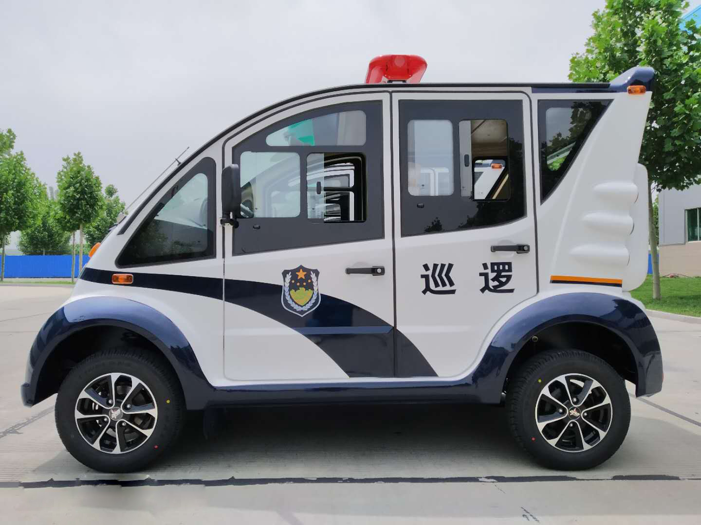維護治安，服務(wù)群眾!福建龍海市通過公安部警采中心采購6臺電動巡邏車(圖4)
