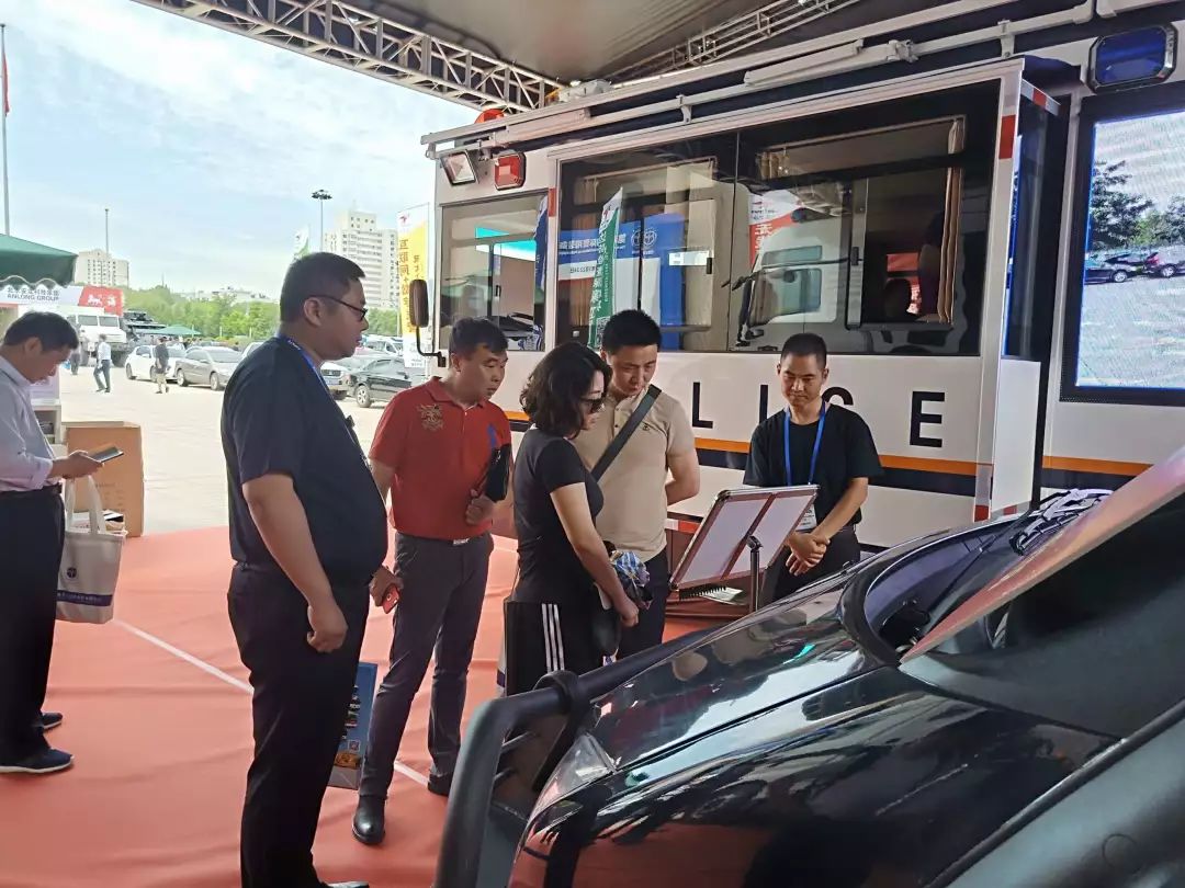 亮點紛呈！森源鴻馬攜高精尖智能警用裝備震撼亮相北京警用裝備展(圖14)