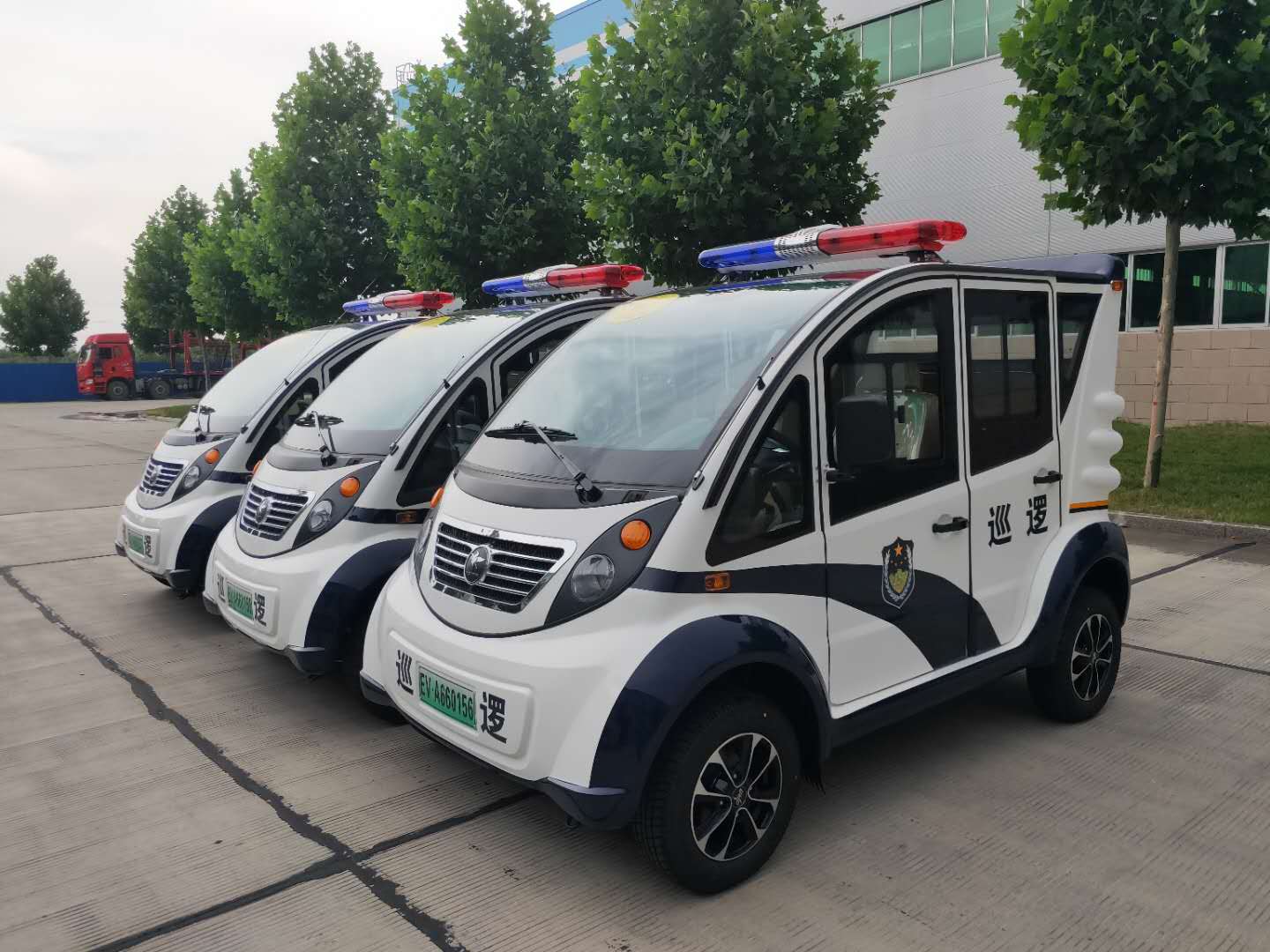 維護(hù)治安，服務(wù)群眾!江西萬(wàn)安縣采購(gòu)電動(dòng)巡邏車(圖3)