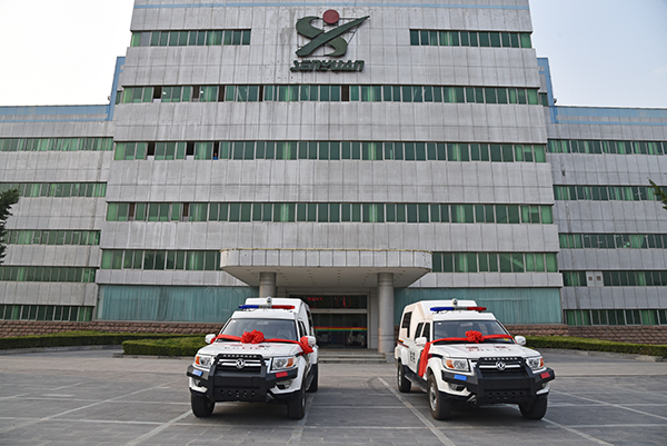 駐馬店人民法院采購(gòu)移動(dòng)執(zhí)法車(圖1)