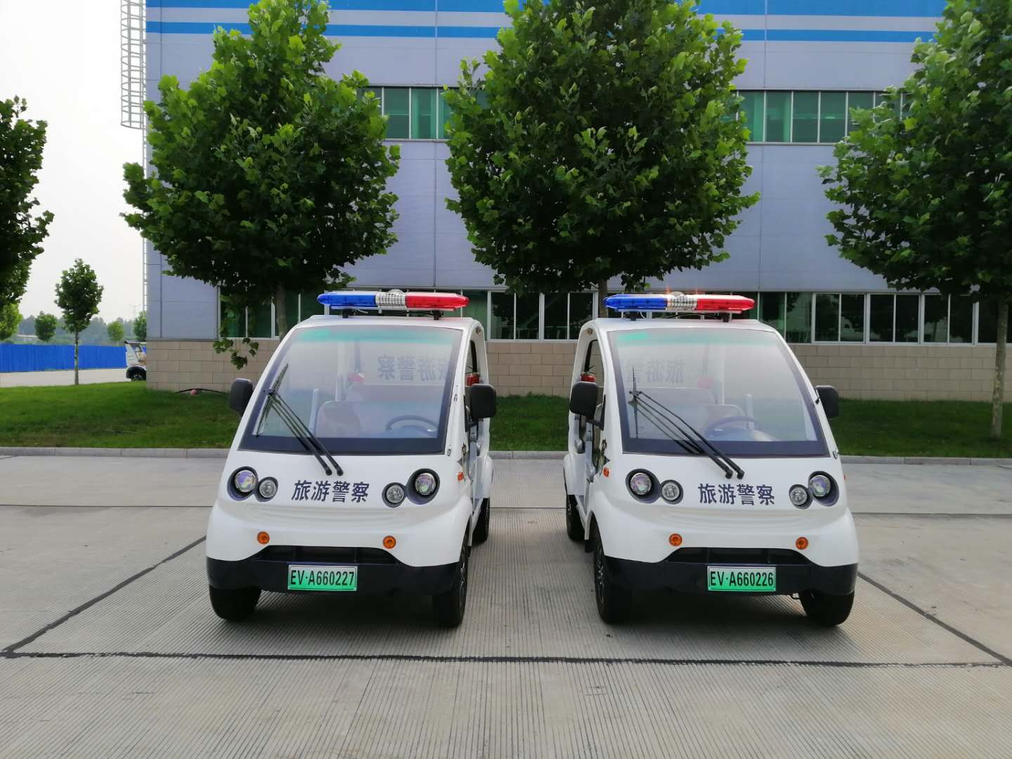 黑龍江漠河采購(gòu)電動(dòng)巡邏車—平安建設(shè)再添動(dòng)力(圖1)